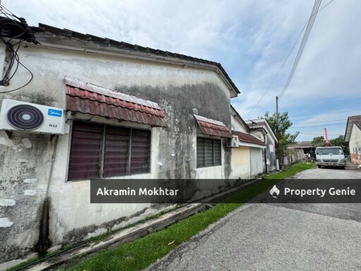 Freehold, Renovated &  End Lot | Single Storey Terrace @Taman Wira/ Taman Orkid | Meru, Klang