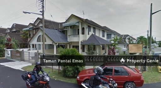 Taman Pantai Emas