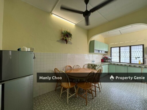 4 ROOMS FURNISHED Single Storey Jalan Delima Bukit Beruang MMU Manipal