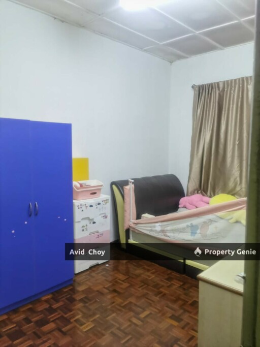 Taman Ungku Tun Aminah, Jalan Nahkoda, 2 Storey Terrace House