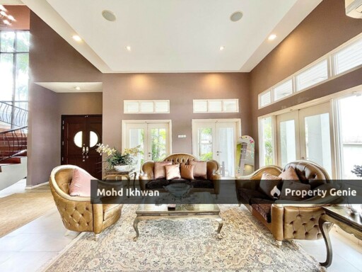 DOUBLE STOREY BUNGALOW SEKSYEN 8 KOTA DAMANSARA
