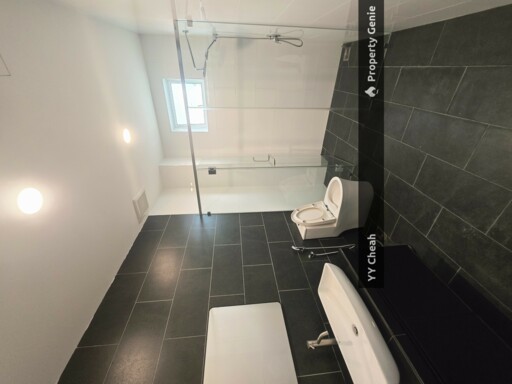 Tiger Lane 2.5 Storey Luxurios Semi-D, Designer Style Freehold, gated