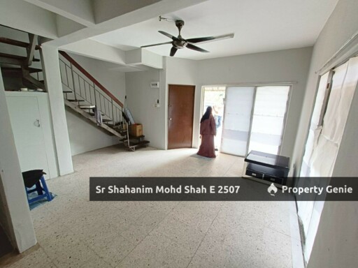 Corner Lot 2 Storey Jalan Anggerik, Bukit Sentosa, Rawang.