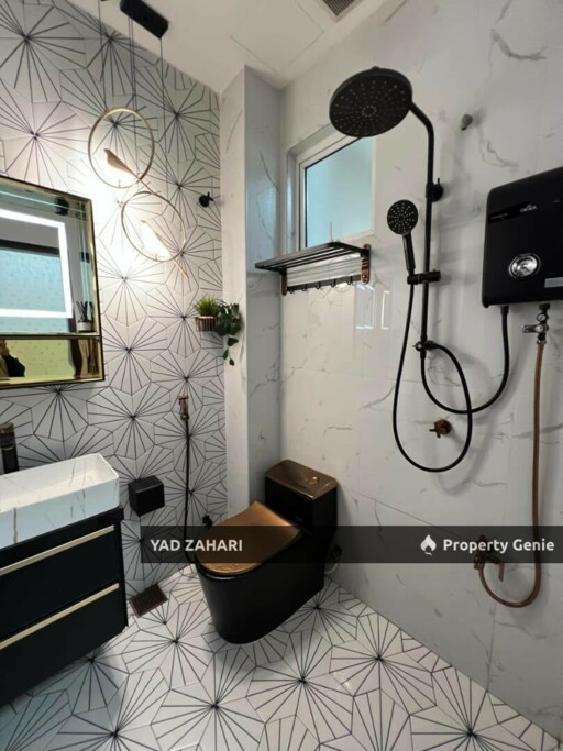 Taman Impian Sutera 2, Seksyen 30 Shah Alam | 2-Storey Semi-D 5 Bedrooms | RM1.1M - Partial Furnished, Renovated and Near Masjid