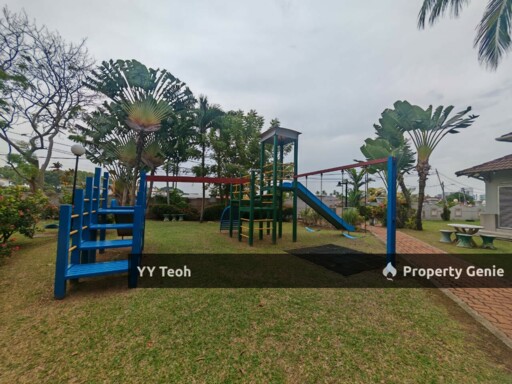 CORNER Selat Horizon Condo 4R Unit｜LVL 11