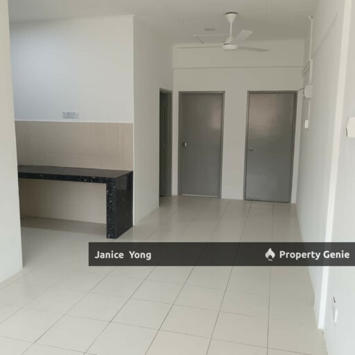 Tampoi Shop Apartment