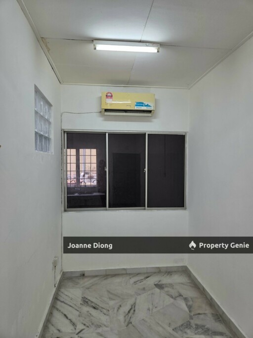 USJ 20 Double Storey House
