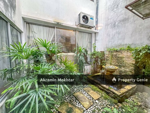 Facing Open & Fully Extended | 2 ½ Storey Tereace House  Taman Wangsa Baiduri, Subang Jaya