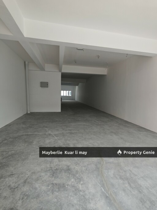 Bandar Tasik Puteri RM1.95Mil (ROI5.17%)3 Storey Shop For Sale