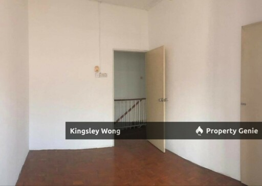 Falim Ipoh Double Storey Terrace House 4 rooms unit Near Aeon Falim Menglembu First Garden Silibin For Sale