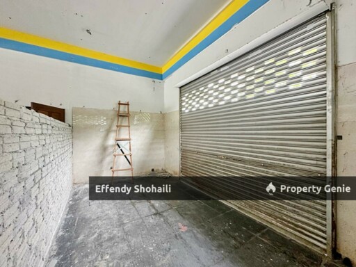 PUTRAJAYA PRESINT 11 SHOP OFFICE CORNER