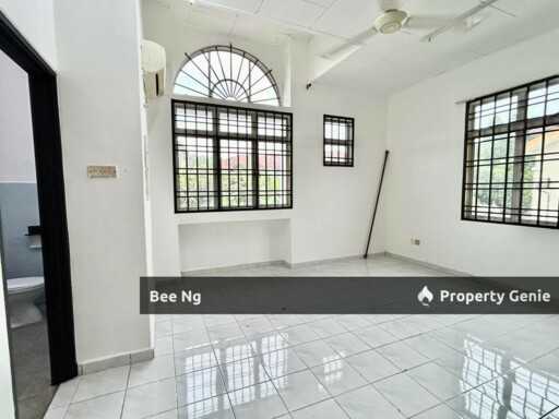 Taman Nusa Indah/Iskandar Puteri/Double Storey End Lot