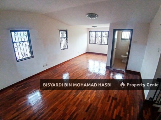 Renovated Corner Lot 2.5 Storey Superlink at Precint 16, Putrajaya