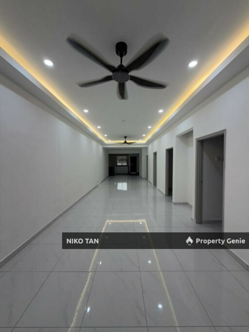 Jalan Merah 1Stry Fully Renovated Taman Pelangi