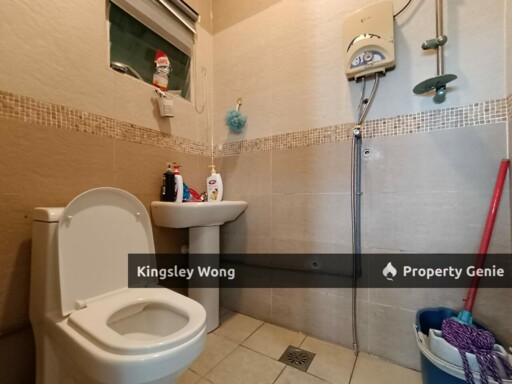Kings Height Apartment Bandar Meru Raya High floor 4 rooms unit 2 carpark