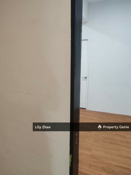Office Room for Rent, 400 sqft, Private Toilet, Newly Renovated, Prime Area, 2nd Floor Grand Plaza Putatan 5 Town, Kota Kinabalu