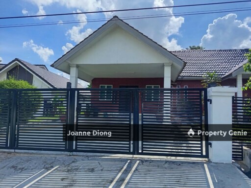Single Storey Bungalow-Lorong Melati-near Taman Masguinine Square, Sg Buloh