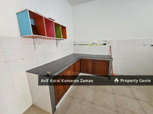 [Partially Furnished] Double Storey Corner Lot Terrace, Presint 11 Putrajaya | 4R3B | RM2,800/month