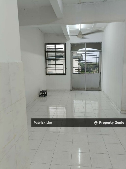 Pangsapuri Cheng Ria Block F (For Sale)