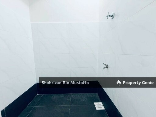 International Lot, Jalan Meranti 8, Taman Rinting, Masai, Johor