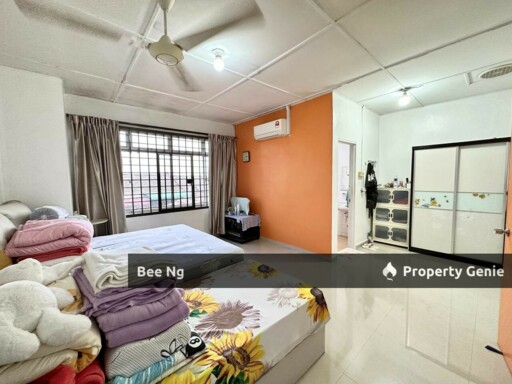 Taman Universiti / Jalan Kebangsaan / 2 Storey Terrace