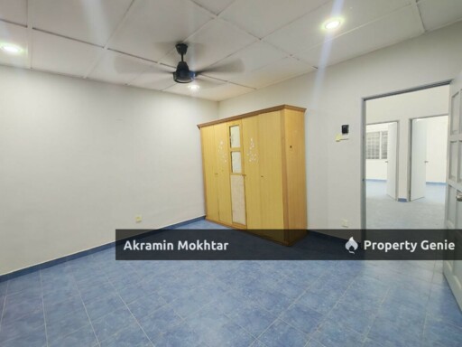 Freehold, Fully Extended & Renovated | Double Storey Terrace (Intermediate)  Desa 12, Bandar Country Homes, Rawang, Selangor.