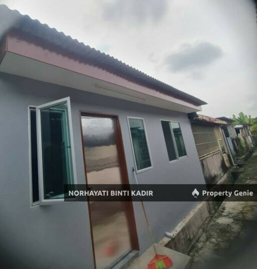 RENOVATED SINGLE STOREY TERRACE TAMAN TAS, KUANTAN