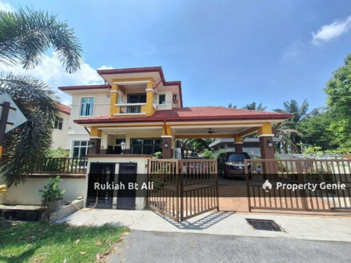 Corner Lot, 2Storey Bungalow Taman Bajuri, Olak Lempit, Only 18KM to KLIA