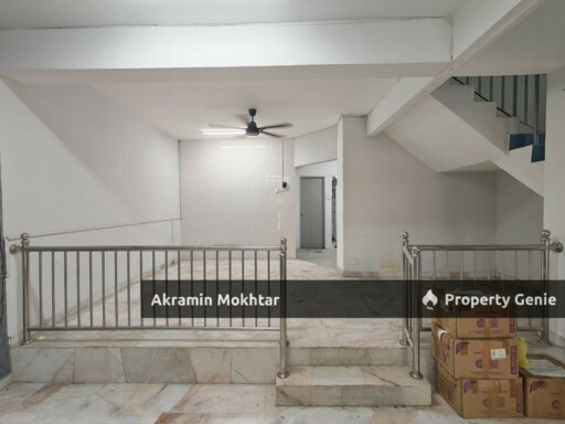 Freehold & Renovated | Double Storey Terrace (Intermediate)  Desa 12, Bandar Country Homes, Rawang, Selangor.