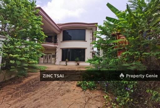 Taman Bukit Meringin Kajang 2 Storey Detached House Auction | 11,980 sqft Land | Swimming Pool
