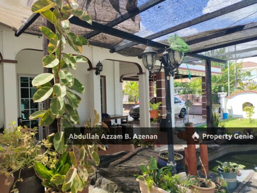 DOUBLE STORY BANGLO PENANG GOLF RESORT