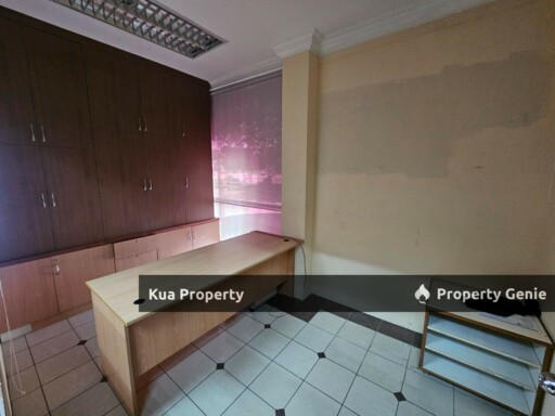 Ground Floor Corner Office/ Shoplot For Rent Located at Pending, Near Icom Square