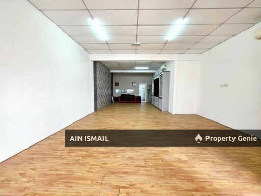 LOT KEDAI 2 TINGKAT INDERA MAHKOTA 7, KUANTAN
