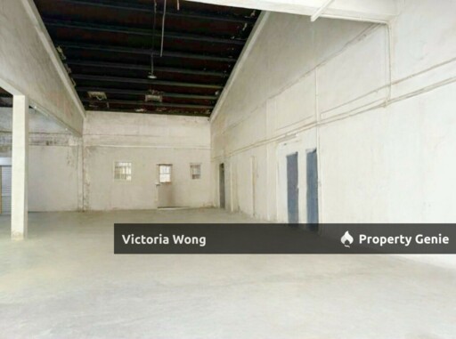 Permas Jaya 3 Adjoining 1.5 storey Terrace Factory for Sale