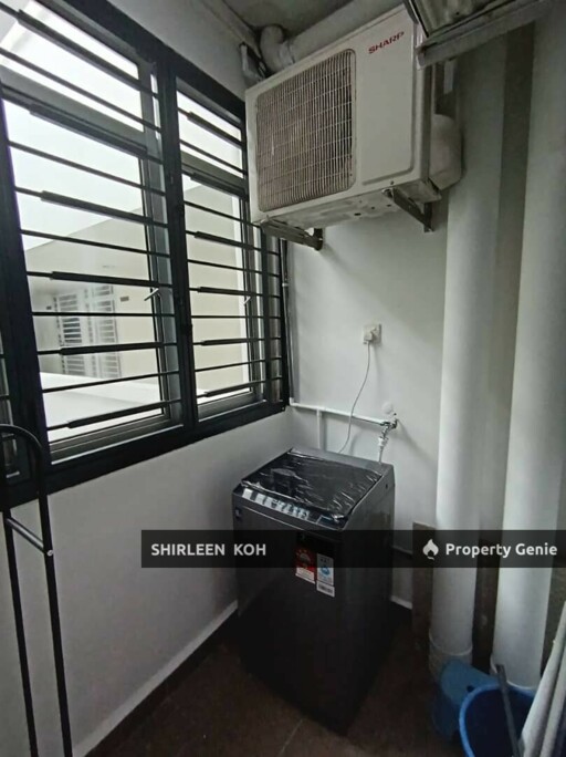 Male Room for Rent at Larkin Heights @ Larkin Idaman