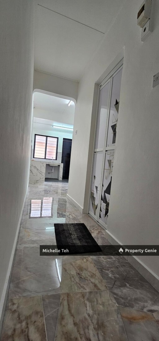 Ipoh Bentong 1.5 Storey House For Sale
