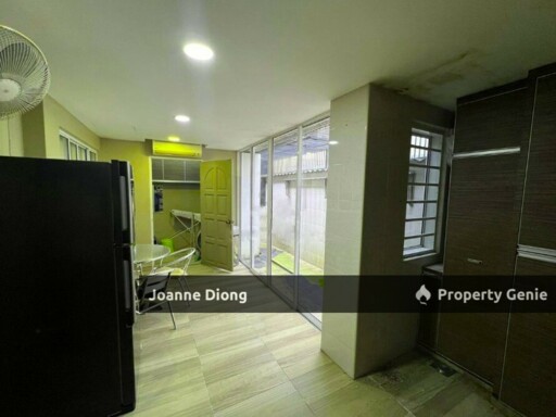 Jalan Maarof Bangsar-Double Storey House