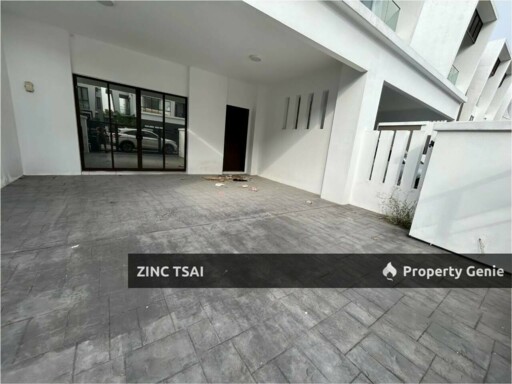2.5 Storey Terrace @ Veria Abadi Heights {Save RM 245,000}