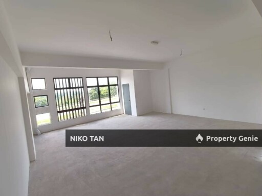 For Rent 3 Storey Shop Lot @ Ixora Park City, Jalan Siantan, Meridin East Pasir Gudang