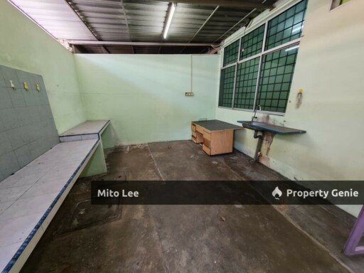 Taman Maryani Segamat Corner Lot for Sale!!