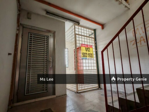 PKNS Flat @ Seksyen 24, Shah Alam-Blok 54 3rd floor-Sale Below Bank Value Rm30k
