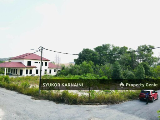 LOT BANGLO  AMBANG  SURIA Puncak Alam