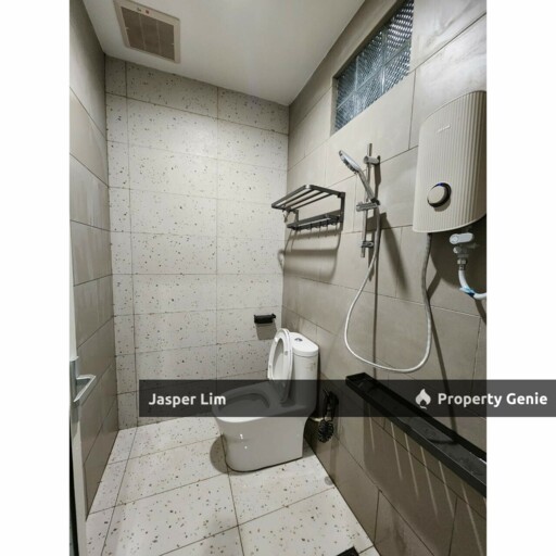 Taman Calrose Linked Bungalow (Mini Studio For Rent) Room Specialist