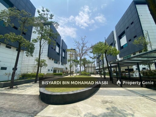 STAR CENTRAL 8 STOREY SEMI DETACHED BUILDING CYBERJAYA .