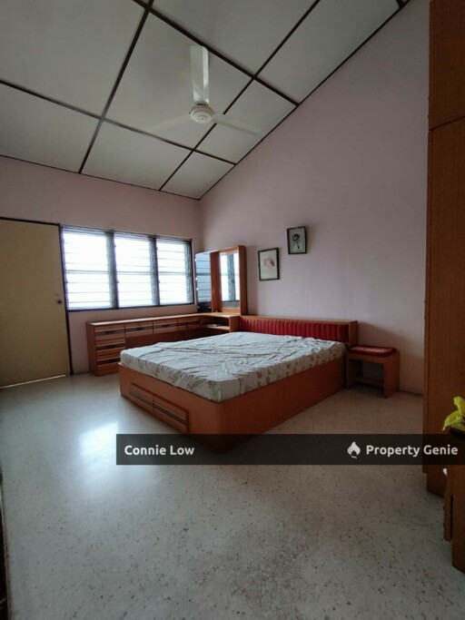 FULL LOAN Rm250k FREEHOLD Sungai Siput town area below market value