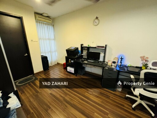 Ivy Terrace, Shah Alam | 2-Storey Terrace 4 Bedrooms | RM750K - Fully Extend at Back & Spacious Porch