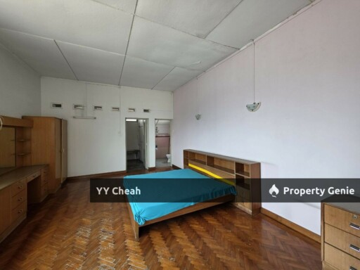 Prestigious Double Storey Bungalow @ GREENTOWN, IPOH, Prime Location 34950 sq ft