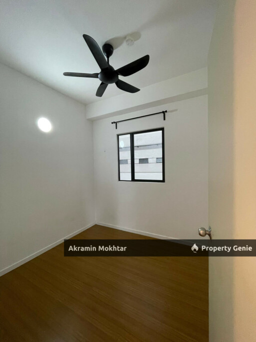 Freehold, Renovated & 2 Parking | Zahra Residensi, Semenyih