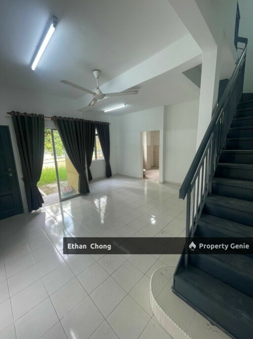 PUNCAK ALAM 2 STOREY END LOT SEMI-D CLUSTER For Rent