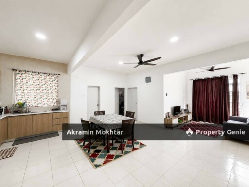Freehold, Partially Furnished & 2 Covered Parking | Residensi Adelia 3 @ Bangi Avenue, Kajang